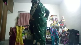 ছোট tits সঙ্গে আবর্জ ...