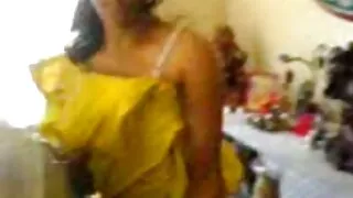কুৎসিত টিটি সহ সমস্ত ...