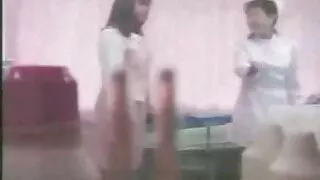 দুই কুৎসিত গৃহিণী আঙ ...