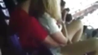 সেক্স-ক্ষুধার্ত মুরগ ...